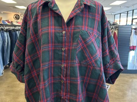 Top Short Sleeve By Entro In Plaid Pattern, Size: M Hot on Sale