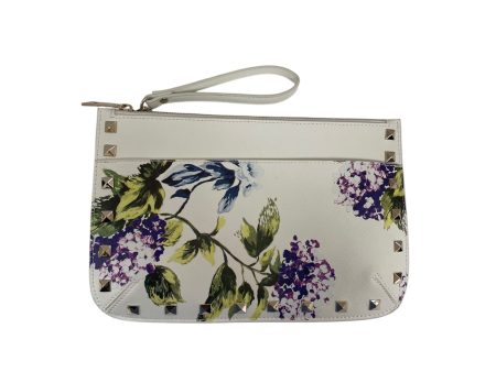 Wristlet By White House Black Market In White, Size:Large For Discount