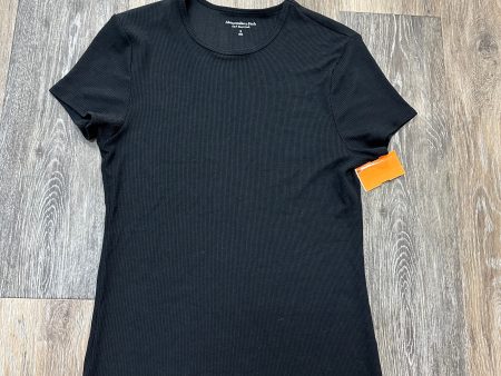 Top Short Sleeve By Abercrombie And Fitch In Black, Size: S on Sale