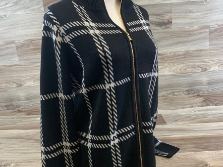 Top Long Sleeve By Clothes Mentor In Black & White, Size: M For Cheap