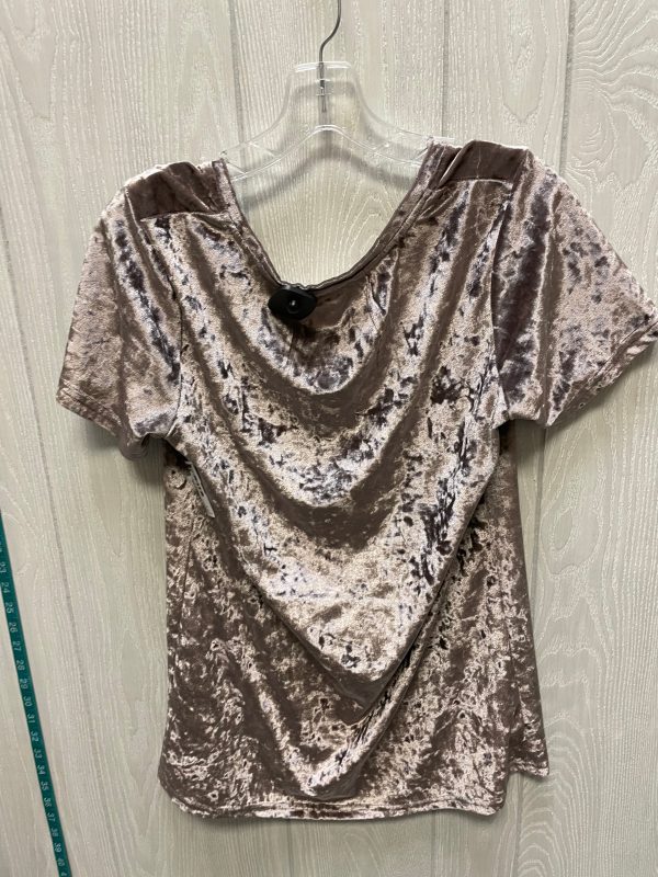 Top Short Sleeve By Pol In Mauve, Size: S Supply