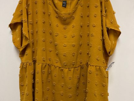 Top Short Sleeve By Clothes Mentor In Yellow, Size: 3x on Sale