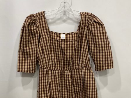 Top Short Sleeve By Melrose And Market In Plaid Pattern, Size: M Fashion