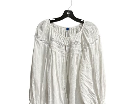 Top Long Sleeve By Old Navy In White, Size: L Hot on Sale