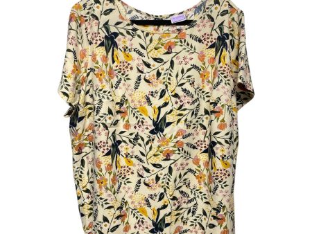 Top Short Sleeve By Ava & Viv In Multi-colored, Size: 1x Supply