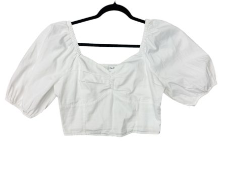 Top Short Sleeve By Clothes Mentor In White, Size: S Supply