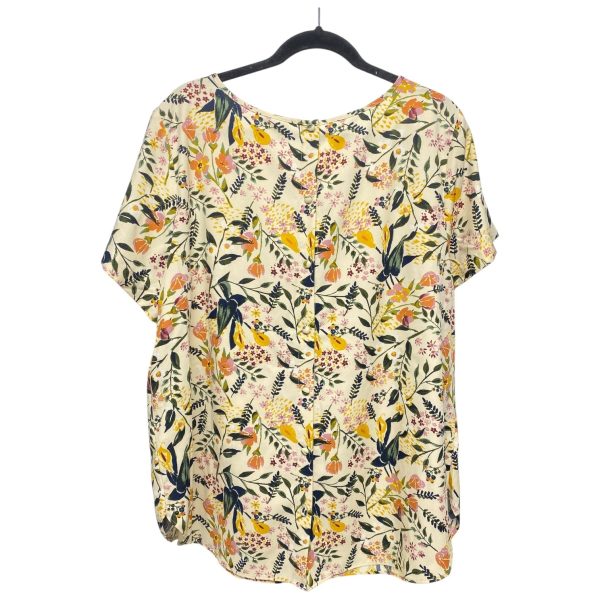 Top Short Sleeve By Ava & Viv In Multi-colored, Size: 1x Supply